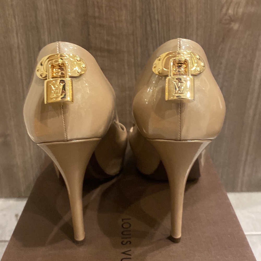 Gorgeous Louis Vuitton Heels
